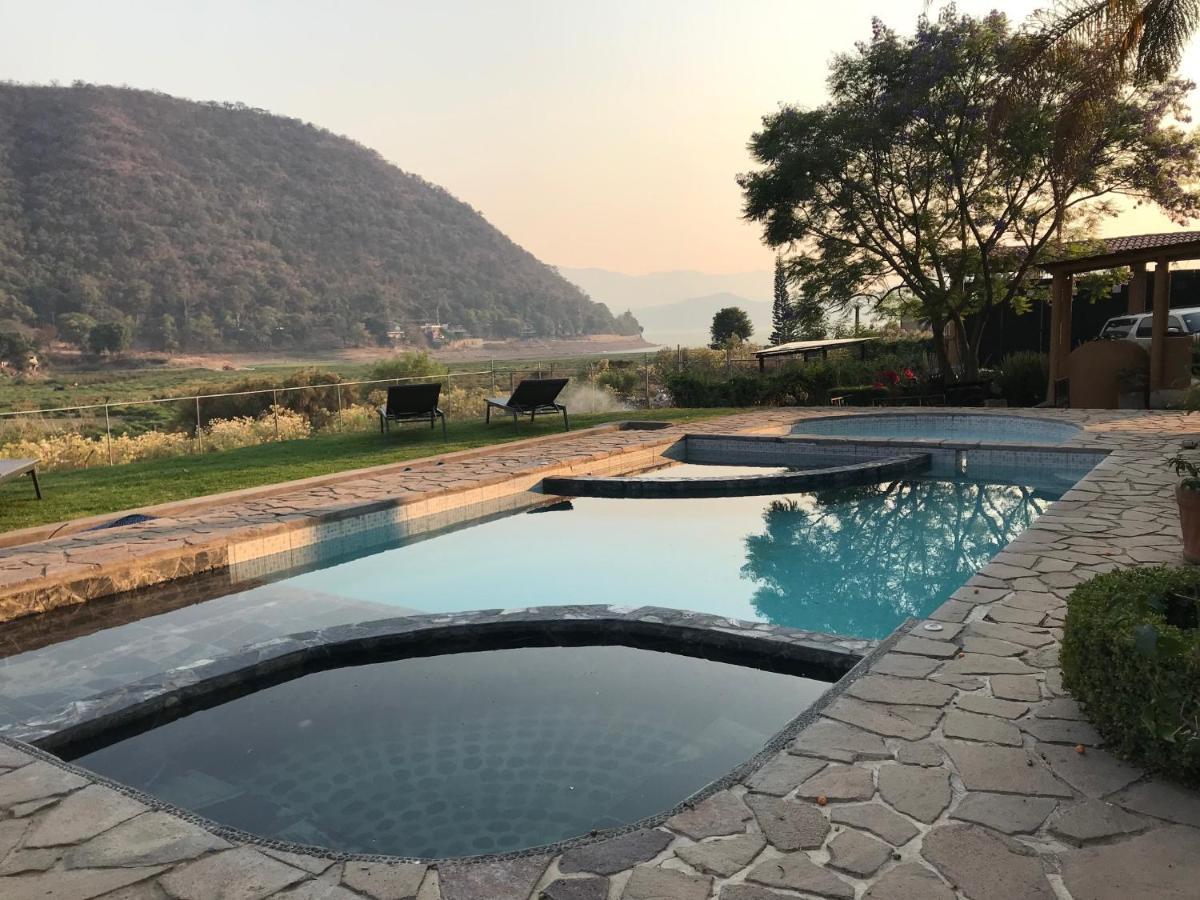Cabanas Lago Escondido Valle de Bravo Luaran gambar