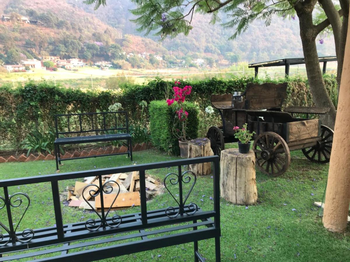 Cabanas Lago Escondido Valle de Bravo Luaran gambar